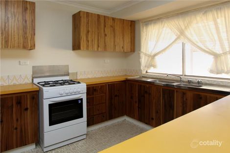 Property photo of 6 Somerset Close Werribee VIC 3030