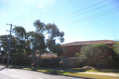 Property photo of 1 Hobbs Close Bateau Bay NSW 2261