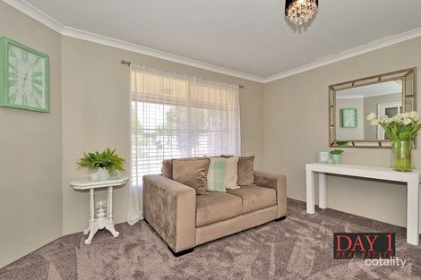 Property photo of 25 Elvire Street Viveash WA 6056
