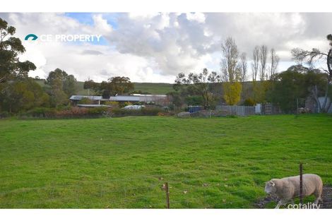 8 Adelaide Rd, Tungkillo, SA 5236