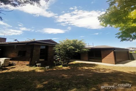 39 Cambridge Dr, Glen Waverley, VIC 3150