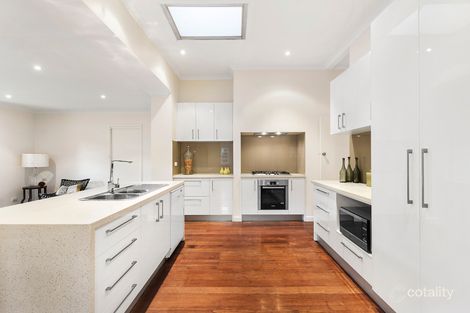 Property photo of 7 Maysia Street Canterbury VIC 3126