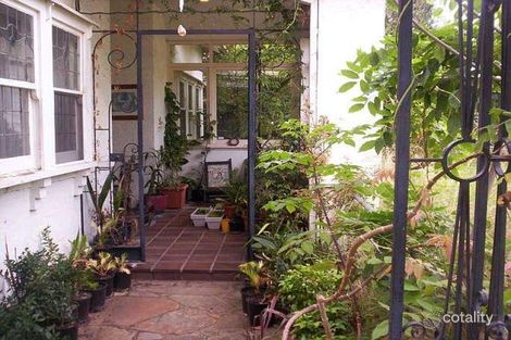 Property photo of 1689 Malvern Road Glen Iris VIC 3146