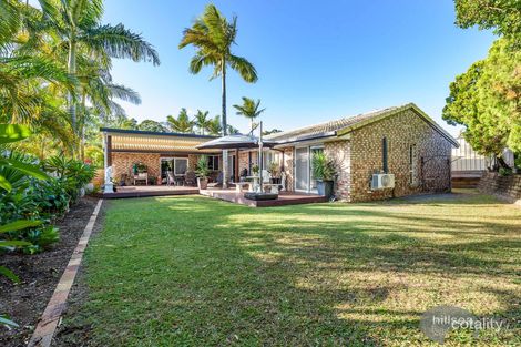 Property photo of 23 Open Drive Arundel QLD 4214