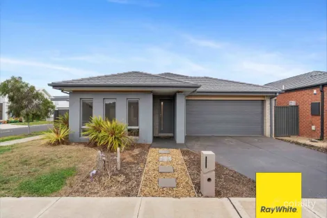 Property photo of 8 Cranbrook Street Strathtulloh VIC 3338