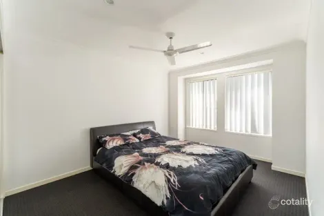 Property photo of 42 Mieka Crescent Pimpama QLD 4209