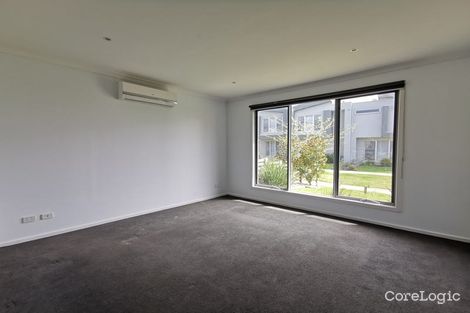 Property photo of 12 Aviara Walk Cranbourne VIC 3977