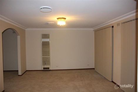 Property photo of 52 John Fawkner Drive Endeavour Hills VIC 3802