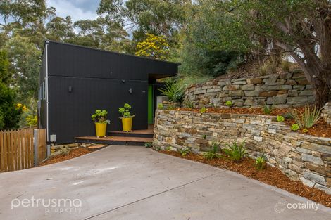 Property photo of 114 Karoola Road Lindisfarne TAS 7015
