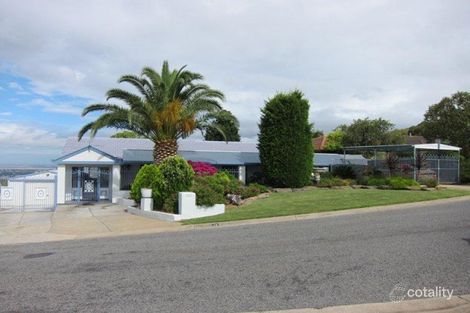 14 Conygham Ave, Modbury Heights, SA 5092