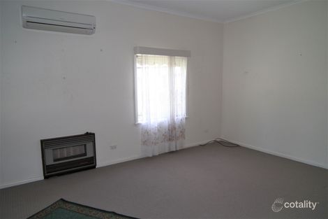 Property photo of 11 Cutler Avenue Griffith NSW 2680