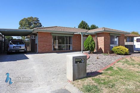 11 Wildwood Walk, Croydon South, VIC 3136