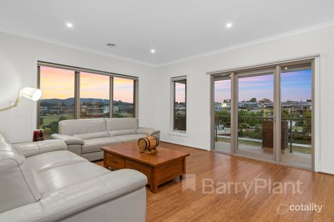 Property photo of 5 Freshwater Crescent Wantirna South VIC 3152