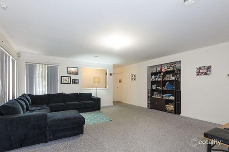 Property photo of 21 Pollock Drive Mill Park VIC 3082