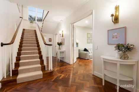 Property photo of 5 Raheen Drive Kew VIC 3101