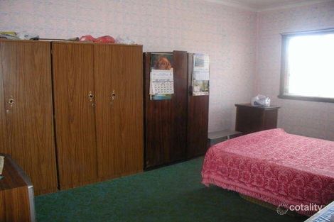 Property photo of 18 Barry Street Cringila NSW 2502