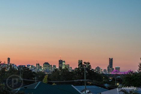 Property photo of 30 Illidge Street Coorparoo QLD 4151