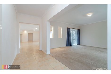 Property photo of 12 Creighton Way Craigieburn VIC 3064