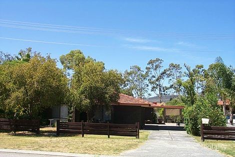 9 Jarrah Cl, Camillo, WA 6111