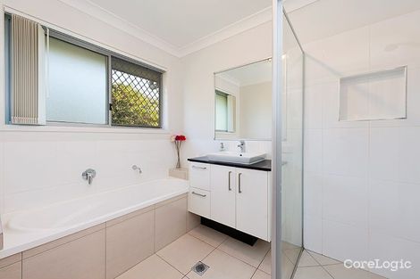 Property photo of 32 Northmarque Street Carseldine QLD 4034