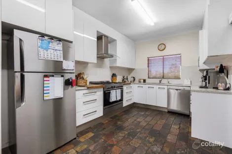 Property photo of 12 Thornton Road Greenacres SA 5086