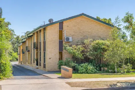 Property photo of 2/95 Brown Street Armidale NSW 2350