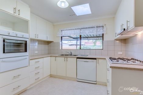 Property photo of 8 Sands Court Huntingdale WA 6110