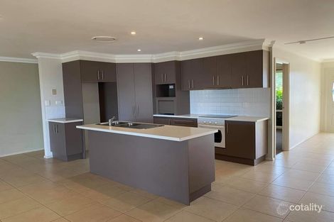 Property photo of 38 Warwick Road Hillvue NSW 2340