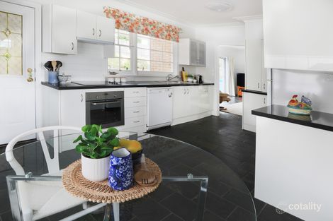 Property photo of 31 Londonderry Drive Killarney Heights NSW 2087