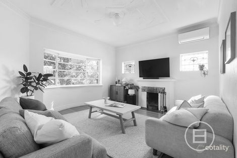 Property photo of 8/89 Addison Street Elwood VIC 3184