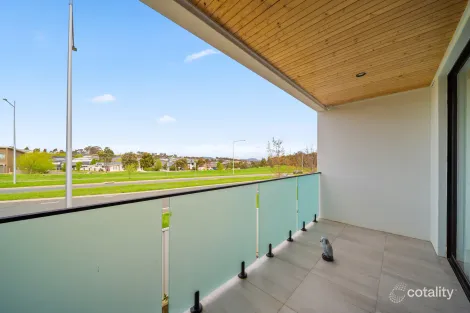 Property photo of 21 Bronhill Street Moncrieff ACT 2914