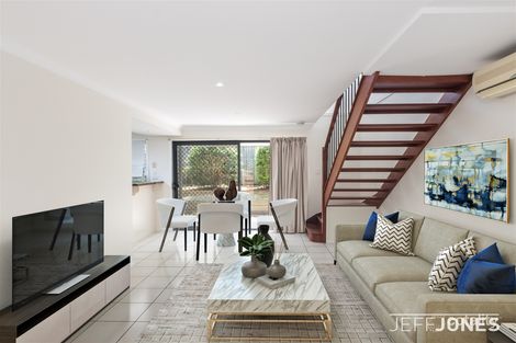 Property photo of 3/34 Douglas Street Greenslopes QLD 4120