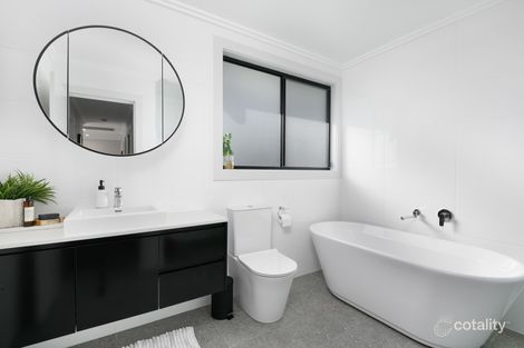 Property photo of 8 Patrick Street Beacon Hill NSW 2100