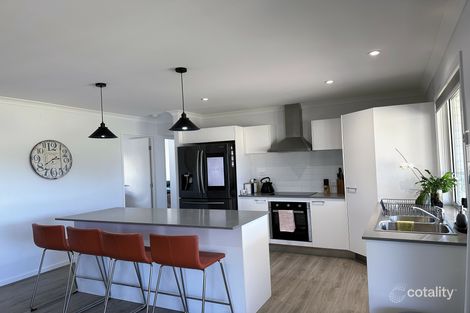 Property photo of 28 Currajong Circuit Delaneys Creek QLD 4514