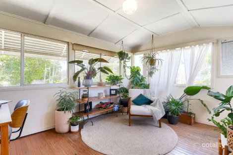 22 Crowther St, West End, QLD 4101