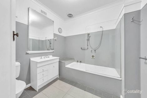 Property photo of 26 The Avenue Ferntree Gully VIC 3156