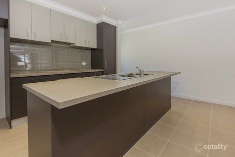 Property photo of 3/79 Lancefield Drive Caroline Springs VIC 3023