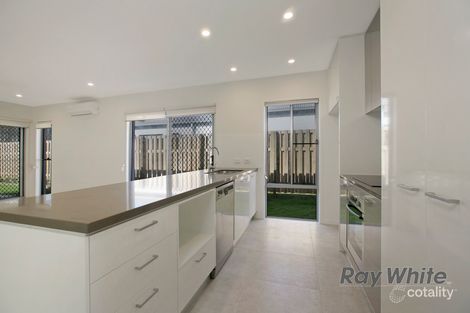 Property photo of 36 Mapleton Crescent Capalaba QLD 4157