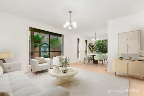 Property photo of 36 Whittens Lane Doncaster VIC 3108