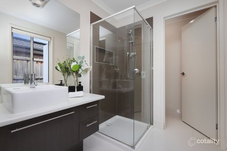 Property photo of 15 Bloom Avenue Greenvale VIC 3059