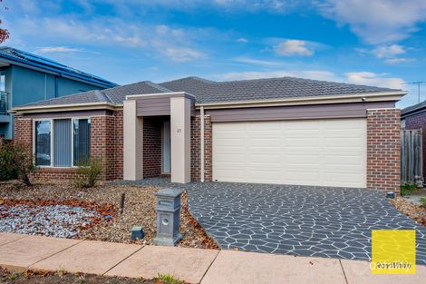Property photo of 45 Fantail Crescent Williams Landing VIC 3027
