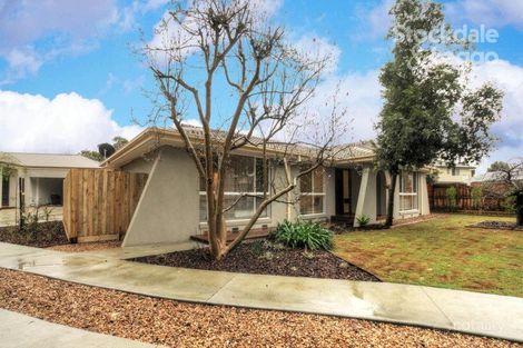 2 Belinda Cl, Kilsyth, VIC 3137