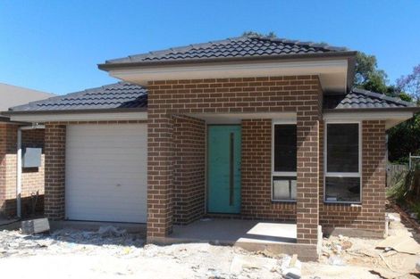 1/10 Drumalbyn St, Ingleburn, NSW 2565