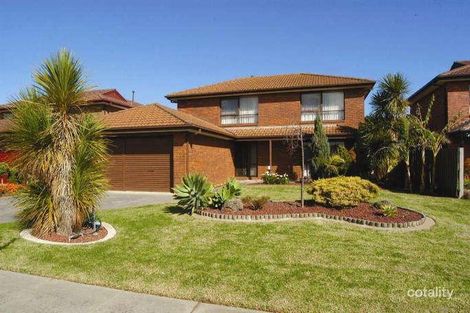 81 Hunt Cres, Clarinda, VIC 3169