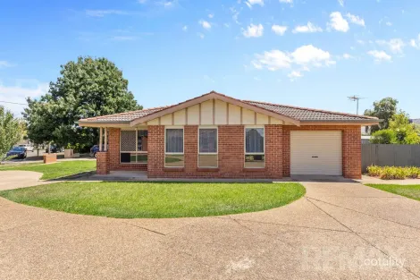 1/5 Chambers Pl, Wagga Wagga, NSW 2650