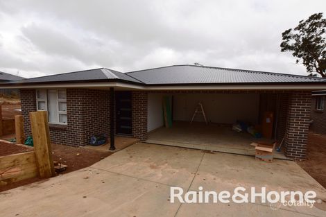 14 Young St, Orange, NSW 2800