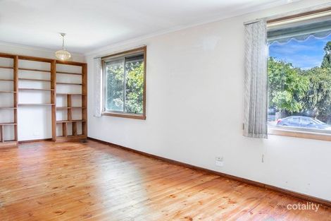 Property photo of 10 Hawdon Drive Cranbourne VIC 3977