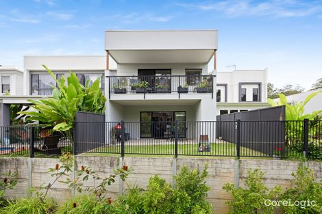 28 Palm Forest Cct, Forest Glen, QLD 4556