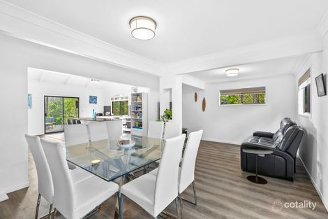 Property photo of 8 Vanimo Street Chapel Hill QLD 4069