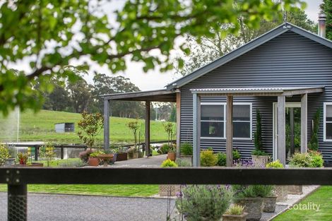 480 Wombeyan Caves Rd, High Range, NSW 2575